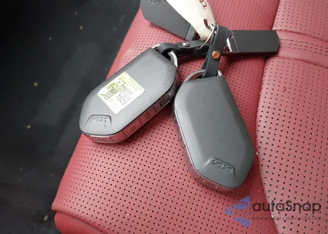 2025 Kia K5 Gt-Line z USA, uszkodzony, nr VIN KNAG64J75S5359461